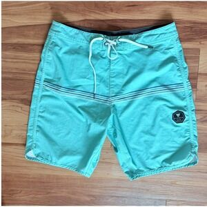 Vissla Men's Board Shorts Swim Trunks 32 Aqua Blue Striped Casual